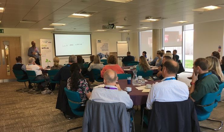 Focus on LinkedIn - A step-by-step method to generate high value sales leads - February 2019