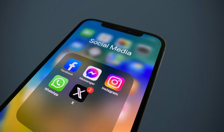 Manage your Social Media presence on a budget